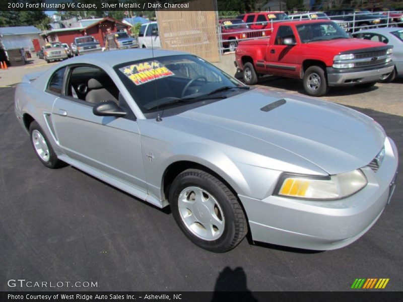 Silver Metallic / Dark Charcoal 2000 Ford Mustang V6 Coupe