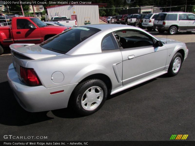 Silver Metallic / Dark Charcoal 2000 Ford Mustang V6 Coupe