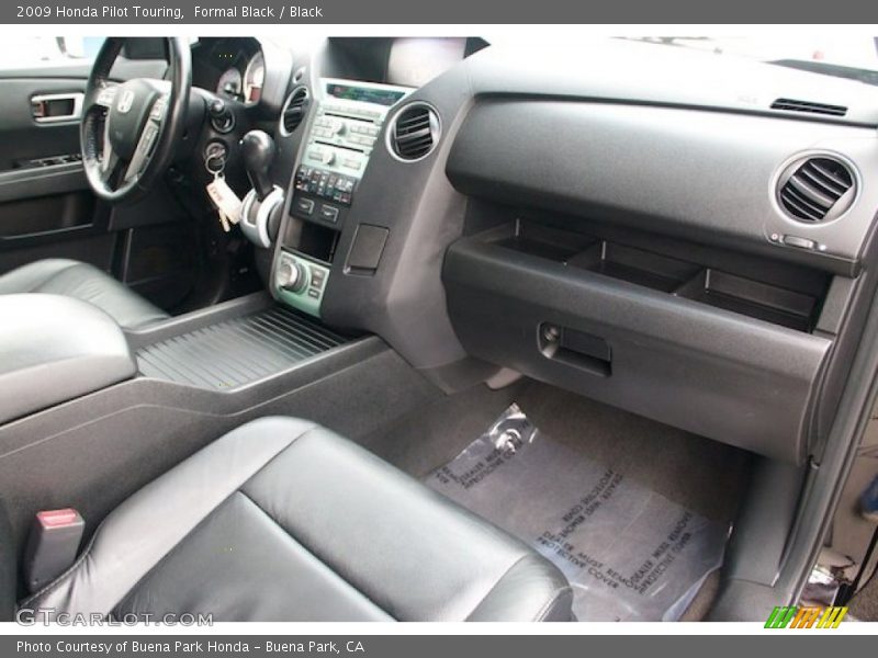 Formal Black / Black 2009 Honda Pilot Touring