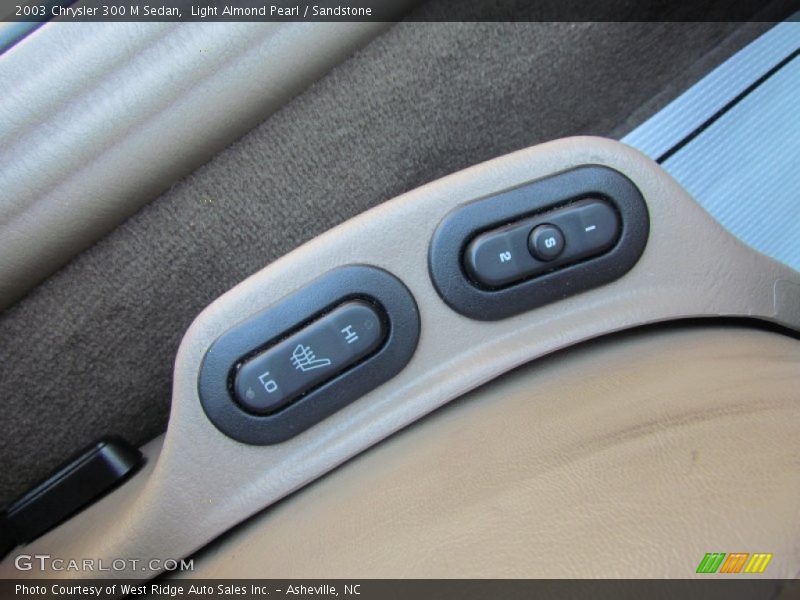 Light Almond Pearl / Sandstone 2003 Chrysler 300 M Sedan