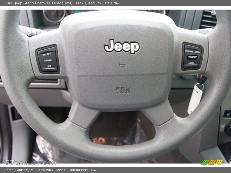 Black / Medium Slate Gray 2006 Jeep Grand Cherokee Laredo 4x4