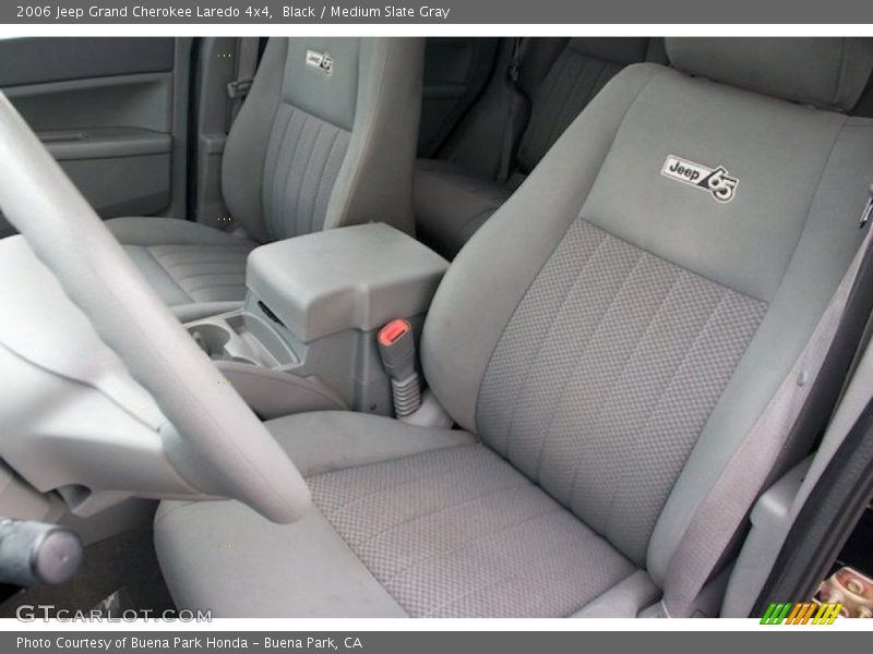 Black / Medium Slate Gray 2006 Jeep Grand Cherokee Laredo 4x4
