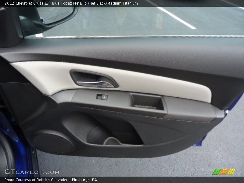 Blue Topaz Metallic / Jet Black/Medium Titanium 2012 Chevrolet Cruze LS