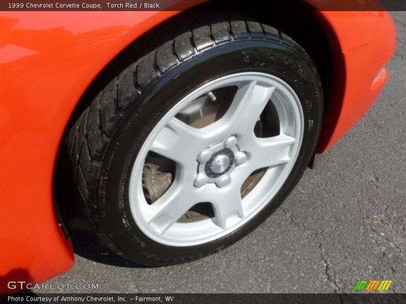  1999 Corvette Coupe Wheel