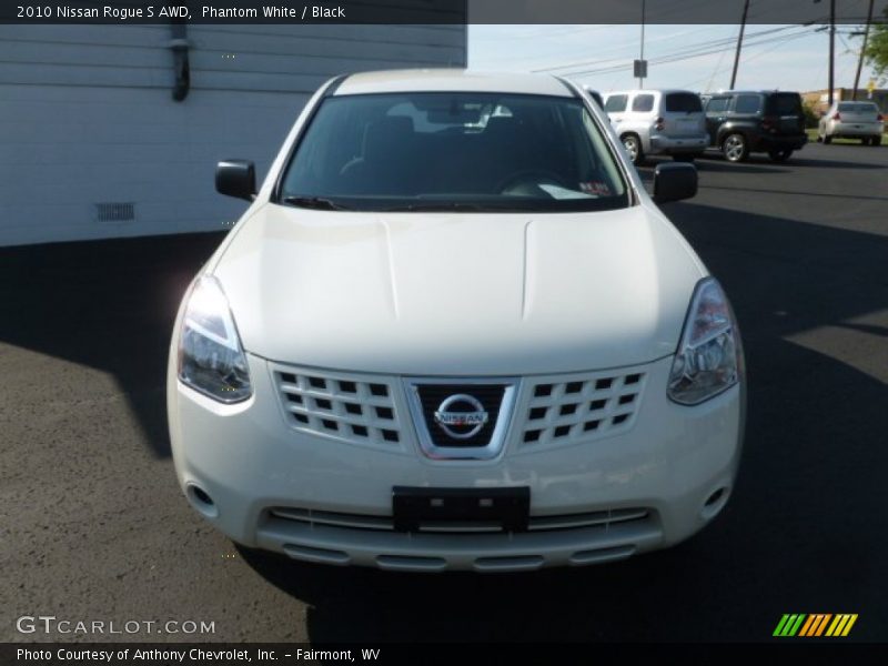 Phantom White / Black 2010 Nissan Rogue S AWD