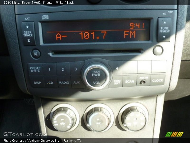 Phantom White / Black 2010 Nissan Rogue S AWD