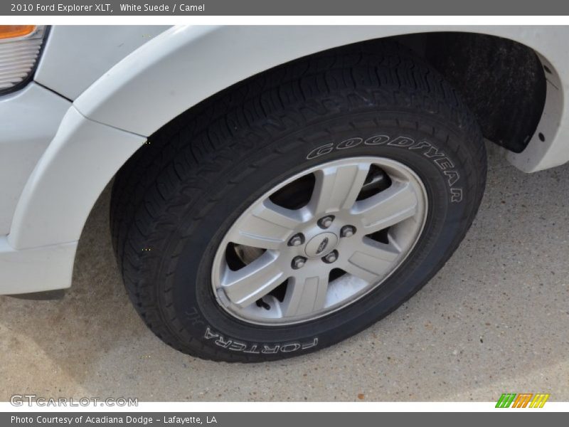 White Suede / Camel 2010 Ford Explorer XLT