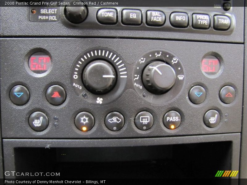 Controls of 2008 Grand Prix GXP Sedan