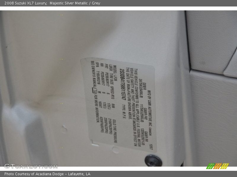 Majestic Silver Metallic / Grey 2008 Suzuki XL7 Luxury