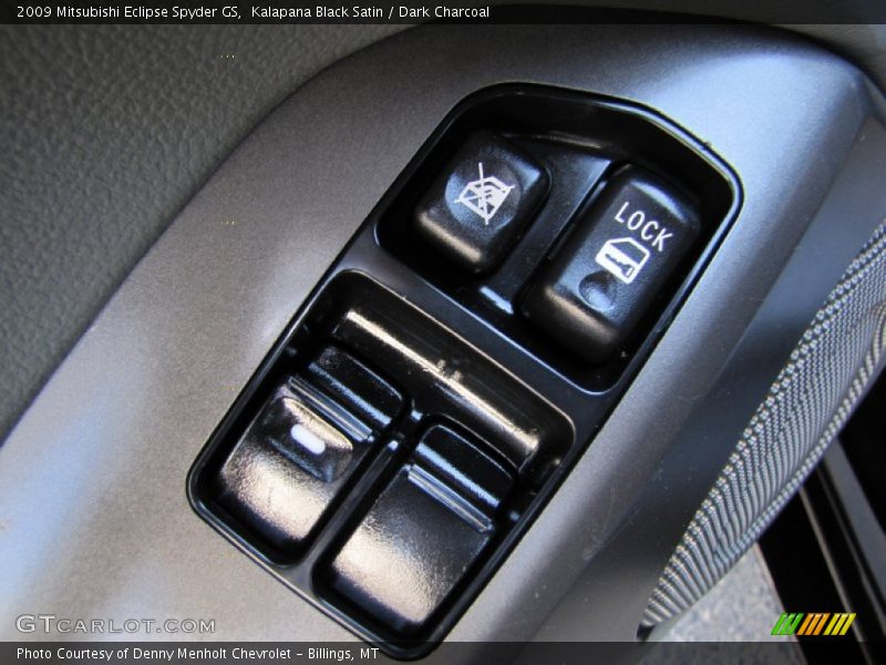 Controls of 2009 Eclipse Spyder GS