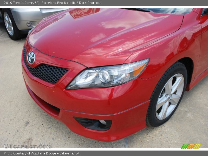 Barcelona Red Metallic / Dark Charcoal 2010 Toyota Camry SE