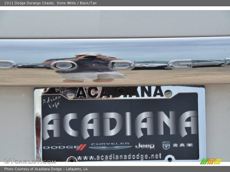 Stone White / Black/Tan 2011 Dodge Durango Citadel