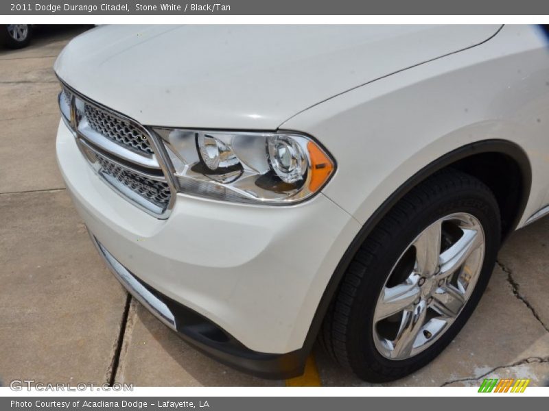 Stone White / Black/Tan 2011 Dodge Durango Citadel