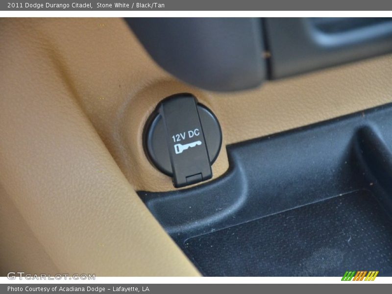 Stone White / Black/Tan 2011 Dodge Durango Citadel
