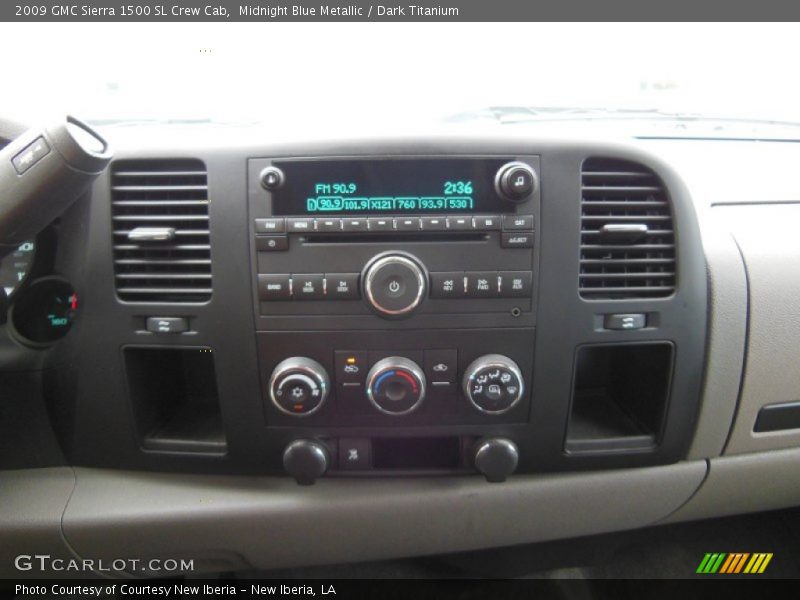 Midnight Blue Metallic / Dark Titanium 2009 GMC Sierra 1500 SL Crew Cab