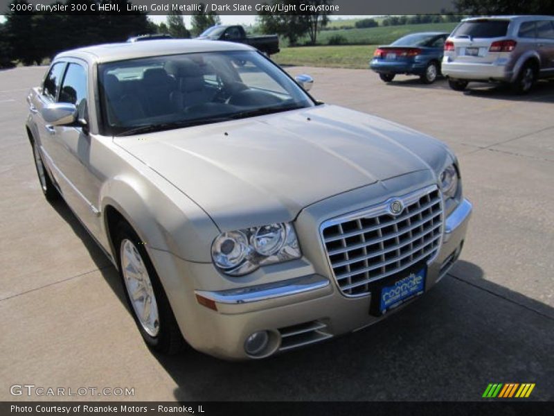 Linen Gold Metallic / Dark Slate Gray/Light Graystone 2006 Chrysler 300 C HEMI