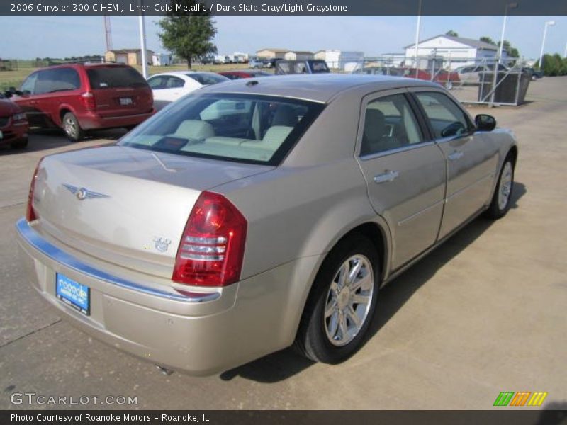 Linen Gold Metallic / Dark Slate Gray/Light Graystone 2006 Chrysler 300 C HEMI