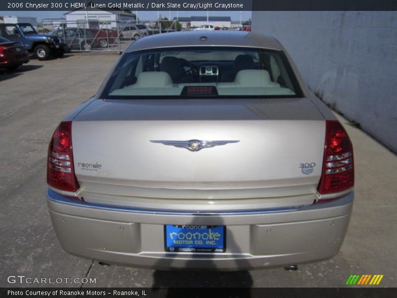 Linen Gold Metallic / Dark Slate Gray/Light Graystone 2006 Chrysler 300 C HEMI