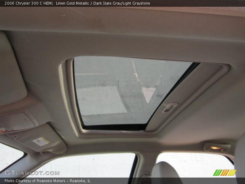 Linen Gold Metallic / Dark Slate Gray/Light Graystone 2006 Chrysler 300 C HEMI
