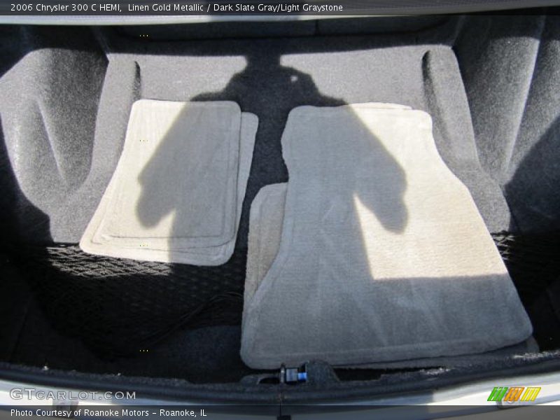 Linen Gold Metallic / Dark Slate Gray/Light Graystone 2006 Chrysler 300 C HEMI