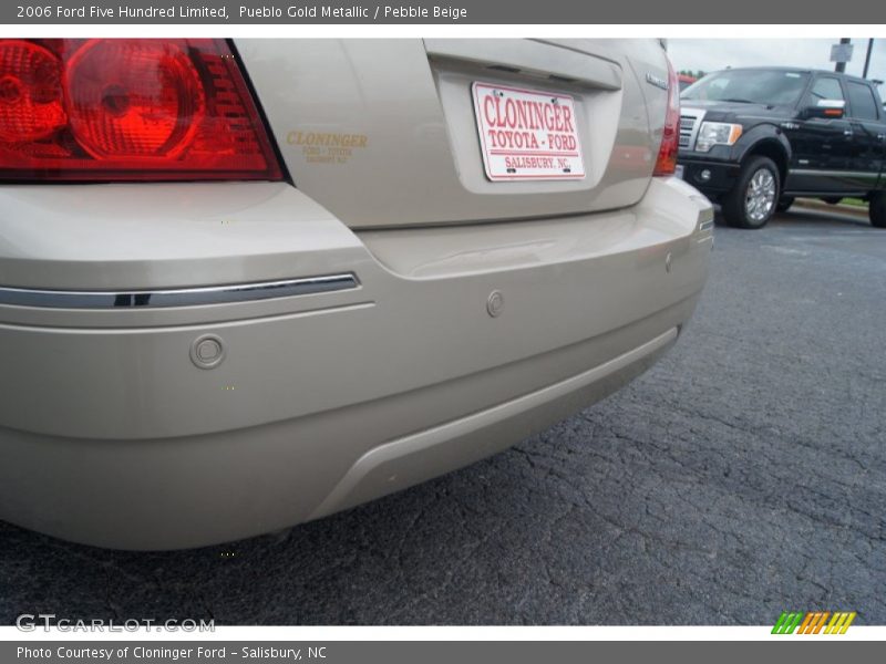 Pueblo Gold Metallic / Pebble Beige 2006 Ford Five Hundred Limited