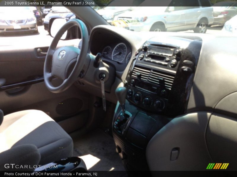 Phantom Gray Pearl / Stone 2005 Toyota Sienna LE