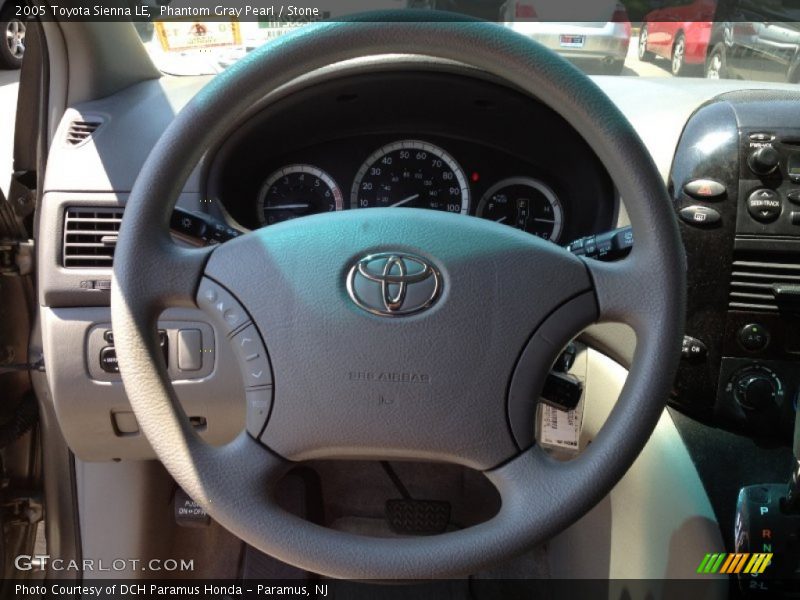 Phantom Gray Pearl / Stone 2005 Toyota Sienna LE