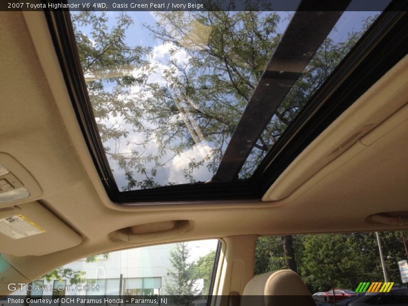 Oasis Green Pearl / Ivory Beige 2007 Toyota Highlander V6 4WD