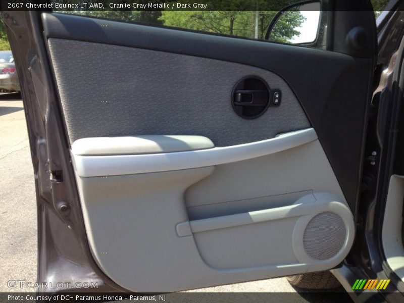 Granite Gray Metallic / Dark Gray 2007 Chevrolet Equinox LT AWD