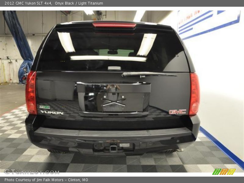 Onyx Black / Light Titanium 2012 GMC Yukon SLT 4x4