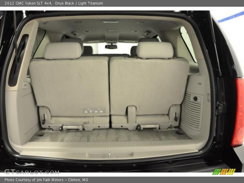 Onyx Black / Light Titanium 2012 GMC Yukon SLT 4x4