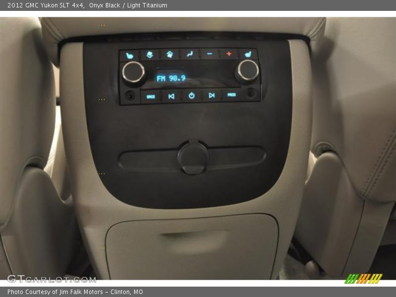 Onyx Black / Light Titanium 2012 GMC Yukon SLT 4x4
