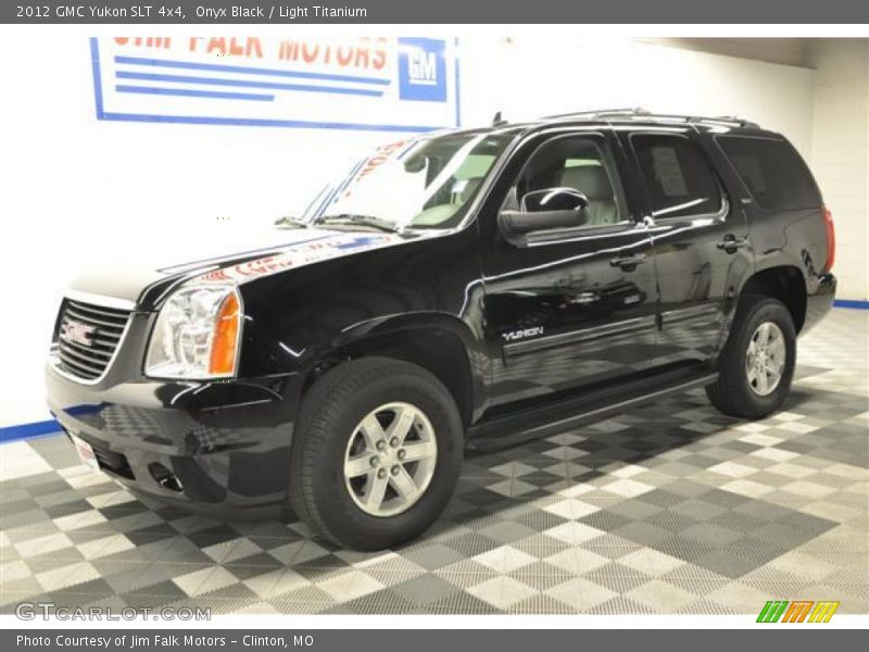 Onyx Black / Light Titanium 2012 GMC Yukon SLT 4x4