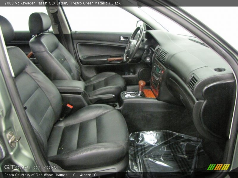Fresco Green Metallic / Black 2003 Volkswagen Passat GLX Sedan