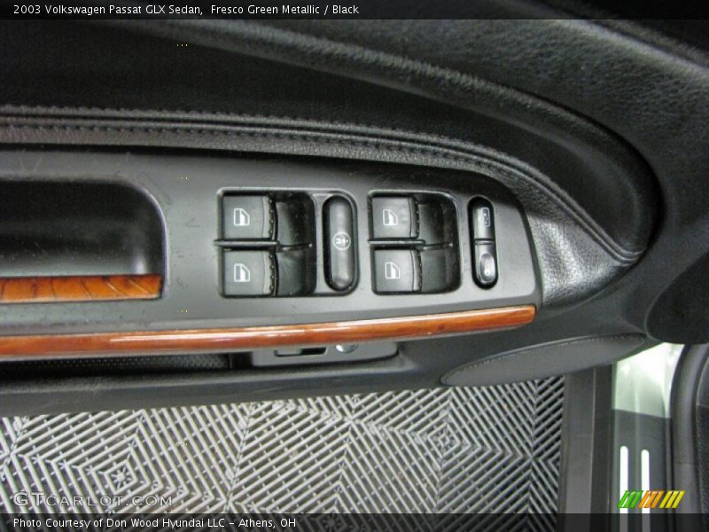 Fresco Green Metallic / Black 2003 Volkswagen Passat GLX Sedan