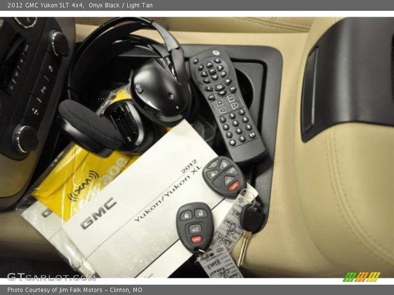 Onyx Black / Light Tan 2012 GMC Yukon SLT 4x4