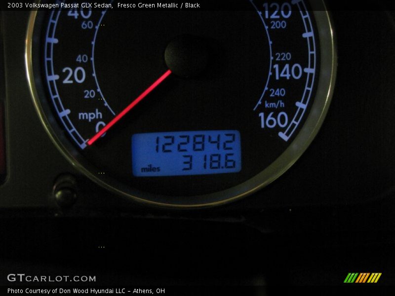 Fresco Green Metallic / Black 2003 Volkswagen Passat GLX Sedan