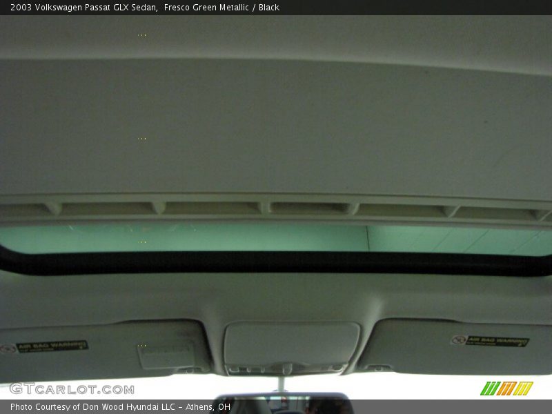 Fresco Green Metallic / Black 2003 Volkswagen Passat GLX Sedan
