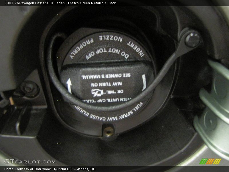 Fresco Green Metallic / Black 2003 Volkswagen Passat GLX Sedan