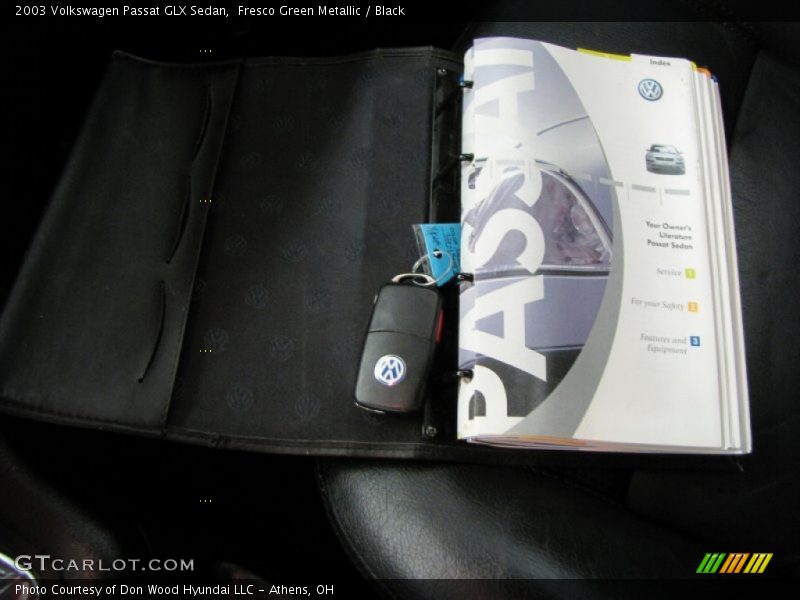 Fresco Green Metallic / Black 2003 Volkswagen Passat GLX Sedan