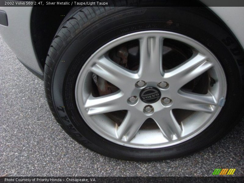  2002 S60 2.4T Wheel