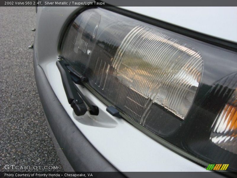 Silver Metallic / Taupe/Light Taupe 2002 Volvo S60 2.4T