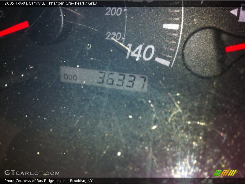 Phantom Gray Pearl / Gray 2005 Toyota Camry LE