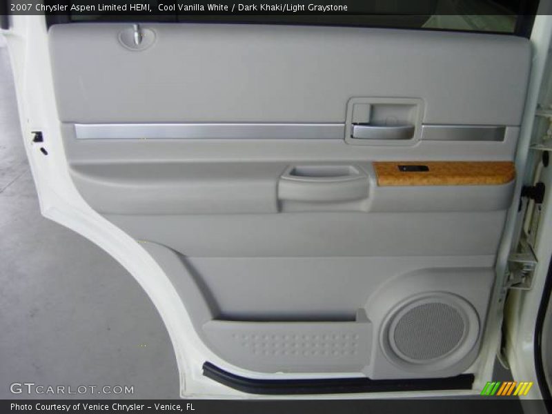 Cool Vanilla White / Dark Khaki/Light Graystone 2007 Chrysler Aspen Limited HEMI