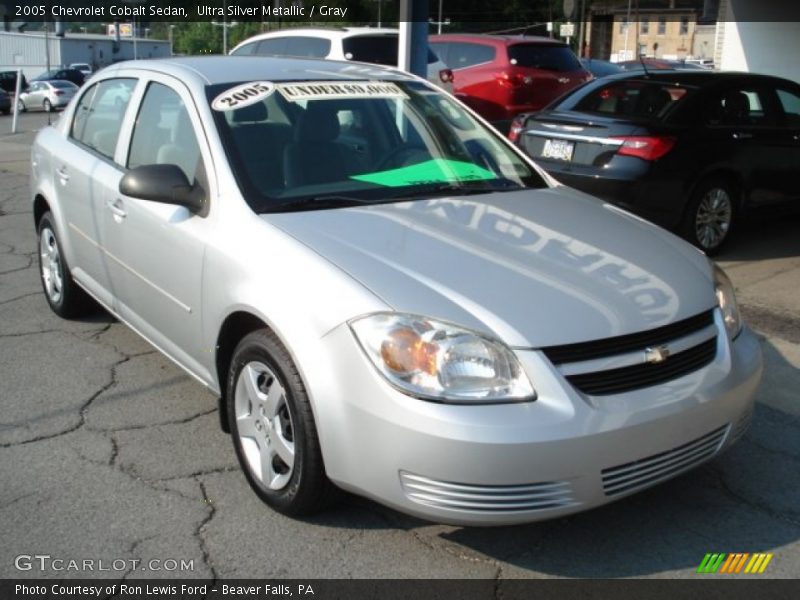 Ultra Silver Metallic / Gray 2005 Chevrolet Cobalt Sedan