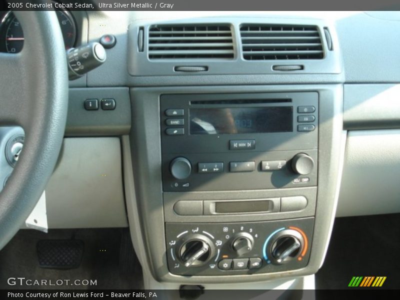 Ultra Silver Metallic / Gray 2005 Chevrolet Cobalt Sedan