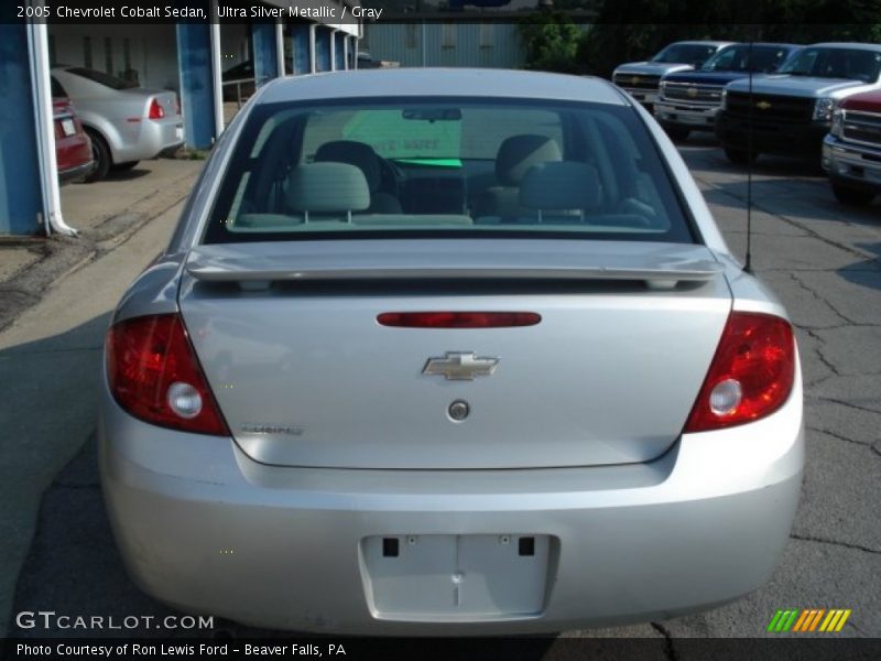 Ultra Silver Metallic / Gray 2005 Chevrolet Cobalt Sedan