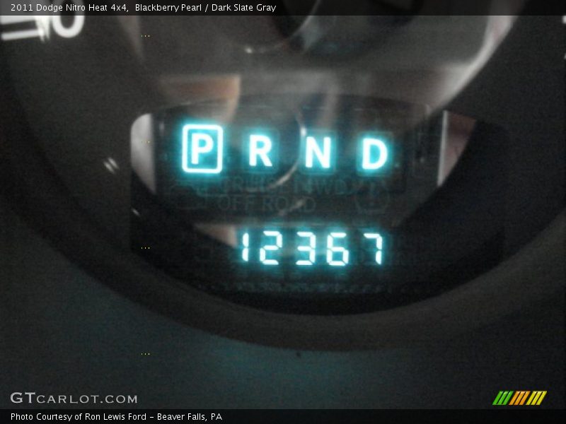 Blackberry Pearl / Dark Slate Gray 2011 Dodge Nitro Heat 4x4