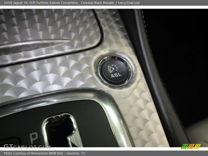Controls of 2008 XK XKR Portfolio Edition Convertible