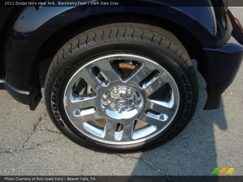 Blackberry Pearl / Dark Slate Gray 2011 Dodge Nitro Heat 4x4